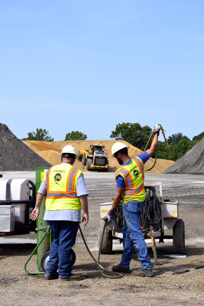 Salute to Our Ground Men
